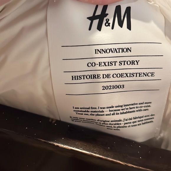 H&M Puffy Jacket 🧥 - Picture 10 of 10